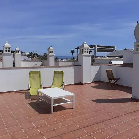 Calle Cartama Apartment